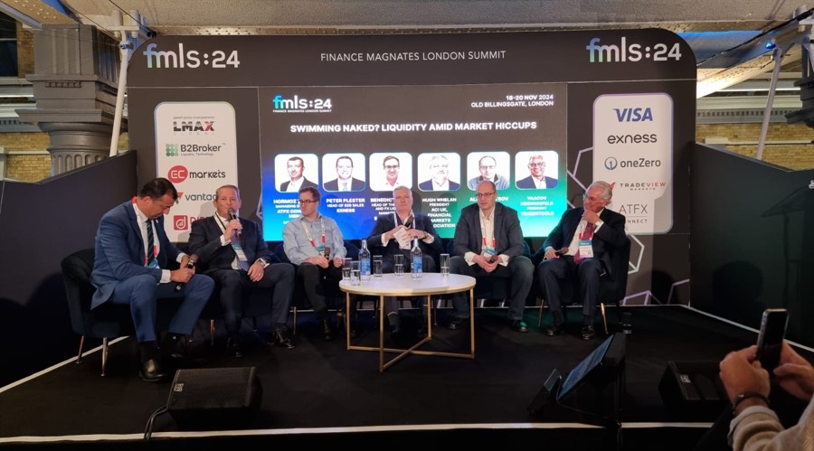 英特尔新CEO高举财务纪律，技术复兴之路艰难